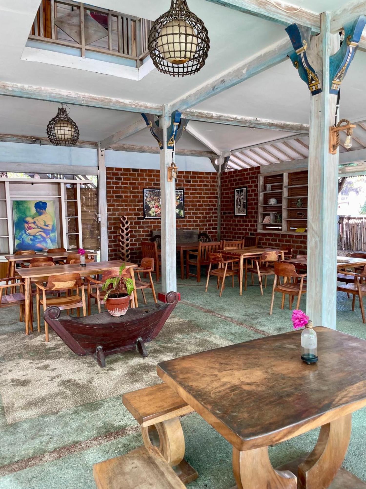 The Exile Sunsetpoint Hotel Gili Trawangan Luaran gambar